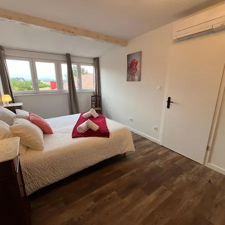 La Cour De Mamama 5 Climatise Апартаменты *